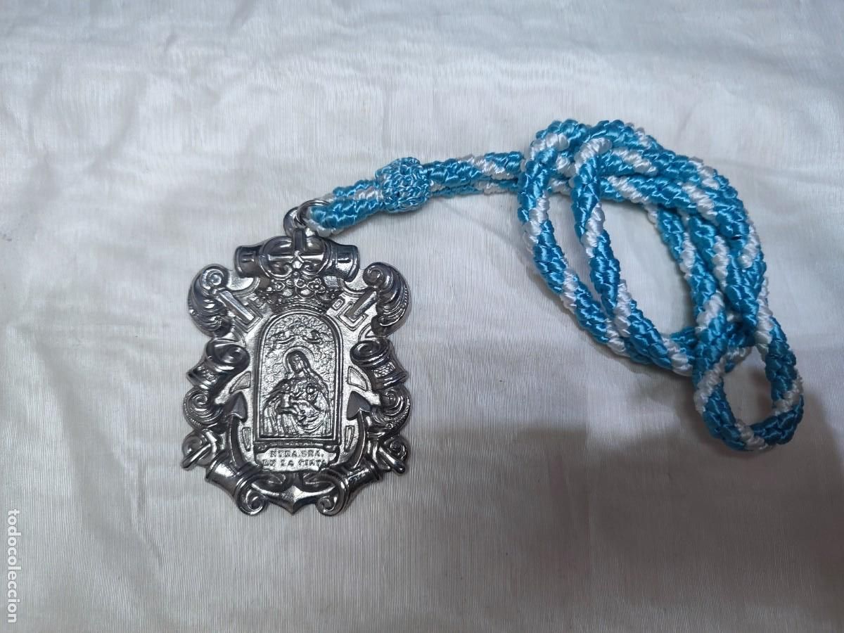 Antig&uuml;edades: Medalla Virgen de la Cinta Huelva - Foto 4