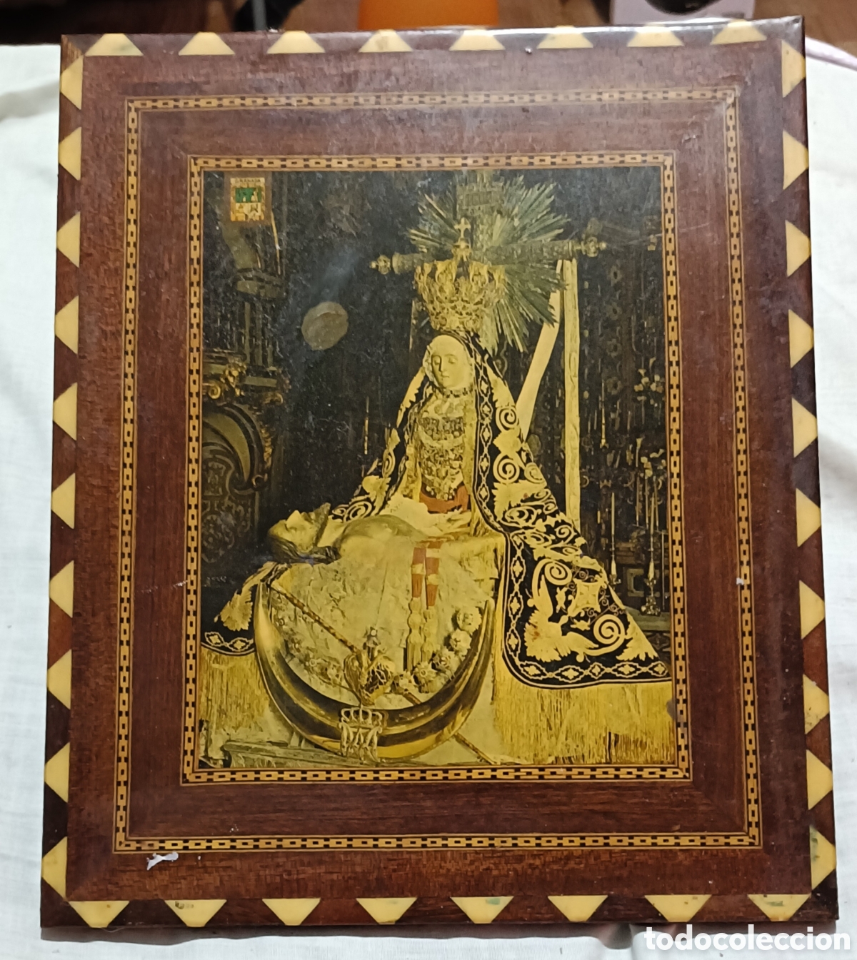 Antiguidades: Cuadro Souvenir Taracea Granada Virgen de las Angustias.