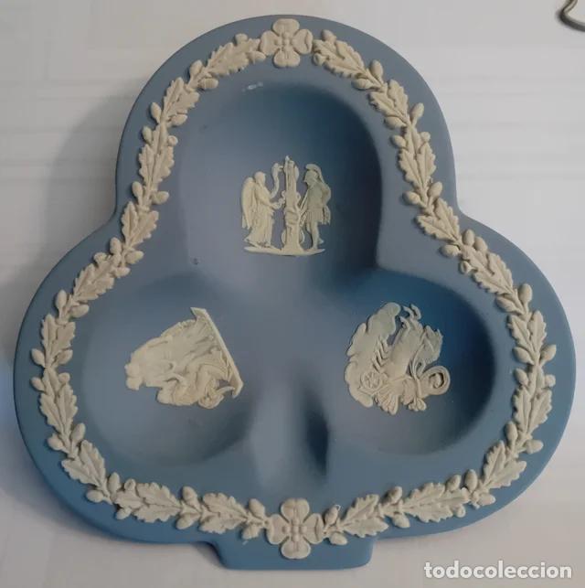 Antig&uuml;edades: Bandeja Wengwood tr&eacute;bol azul