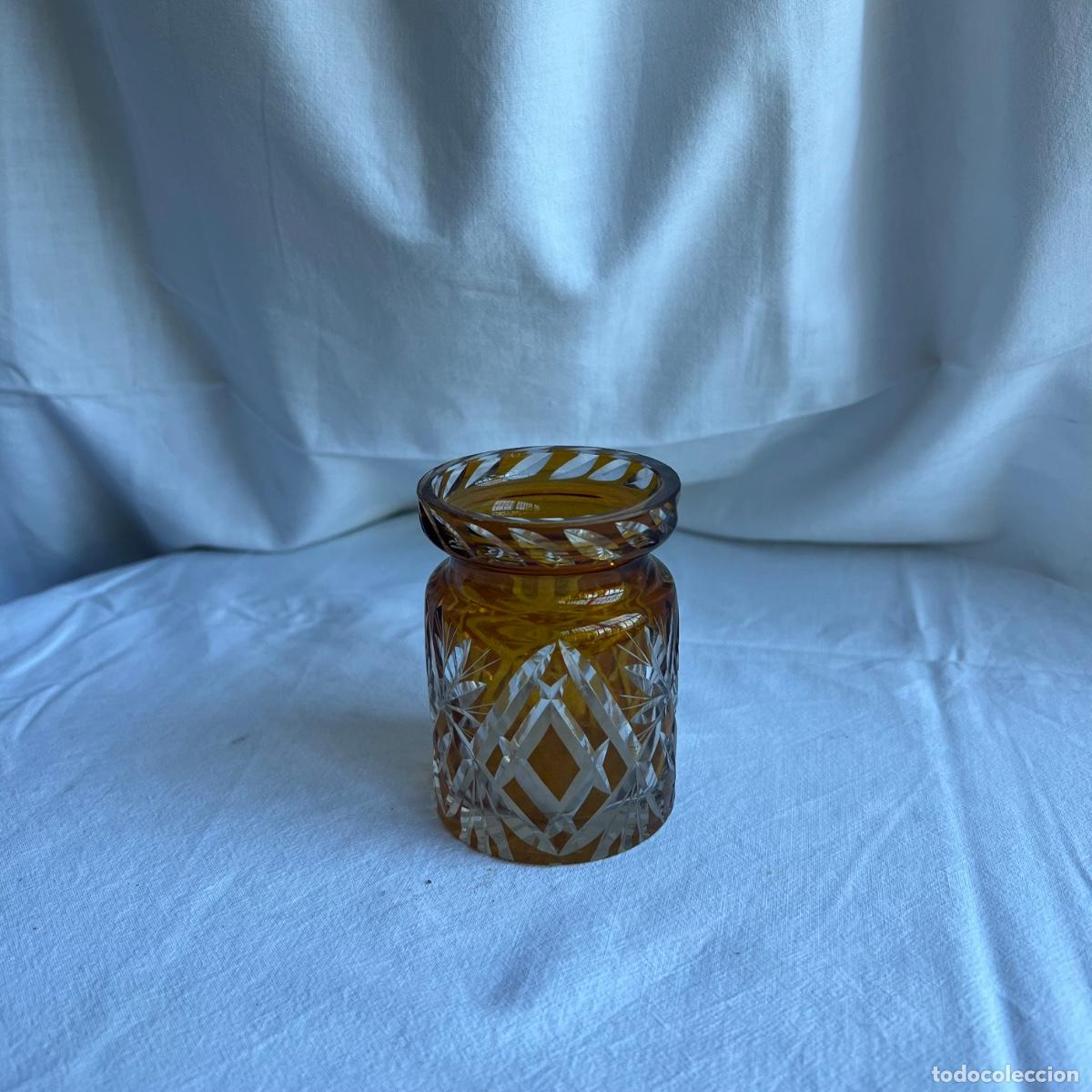 Antiquit&eacute;s: Bote de Tocador/Peque&ntilde;o Florero en Cristal de Bohemia - Color &Aacute;mbar - Mitad S. XX
