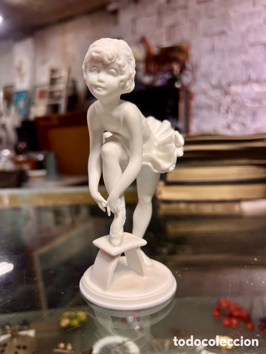 Antiquit&auml;ten: Figura de porcelana biscuit blanca AK Kaiser Germany - Bailarina de Ballet por W. Gawantka - 12 cm