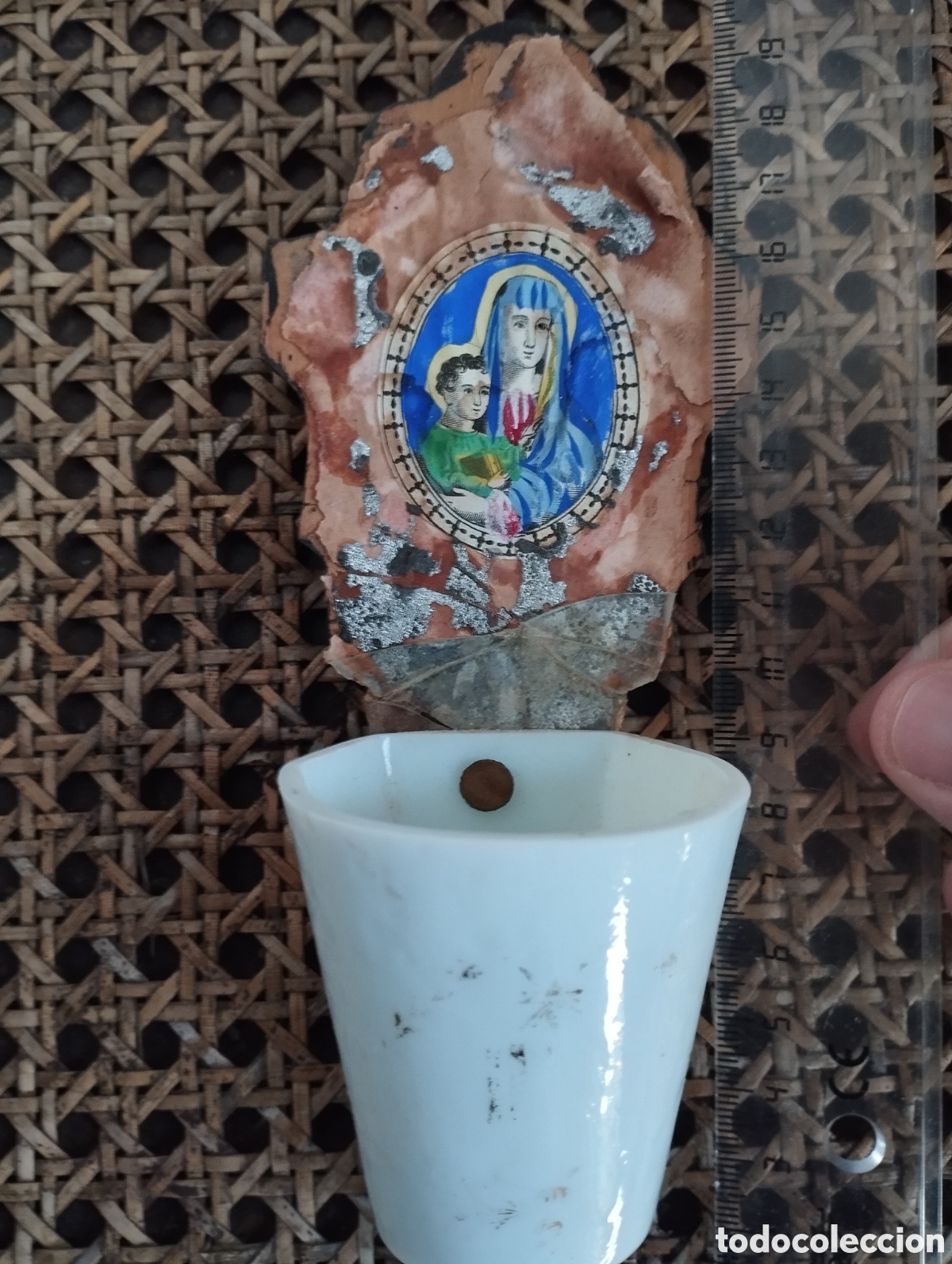 Antig&uuml;edades: Benditera Granja cristal roto - Foto 3
