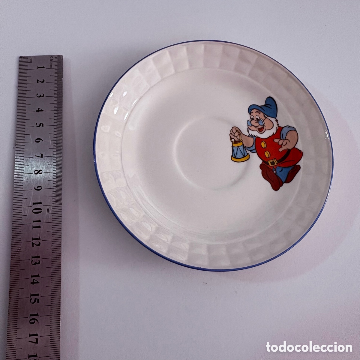 Antig&uuml;edades: Plato de Porcelana para taza Pontesa Spain sabio de blancanieves y los 7 enanitos Walt Disney