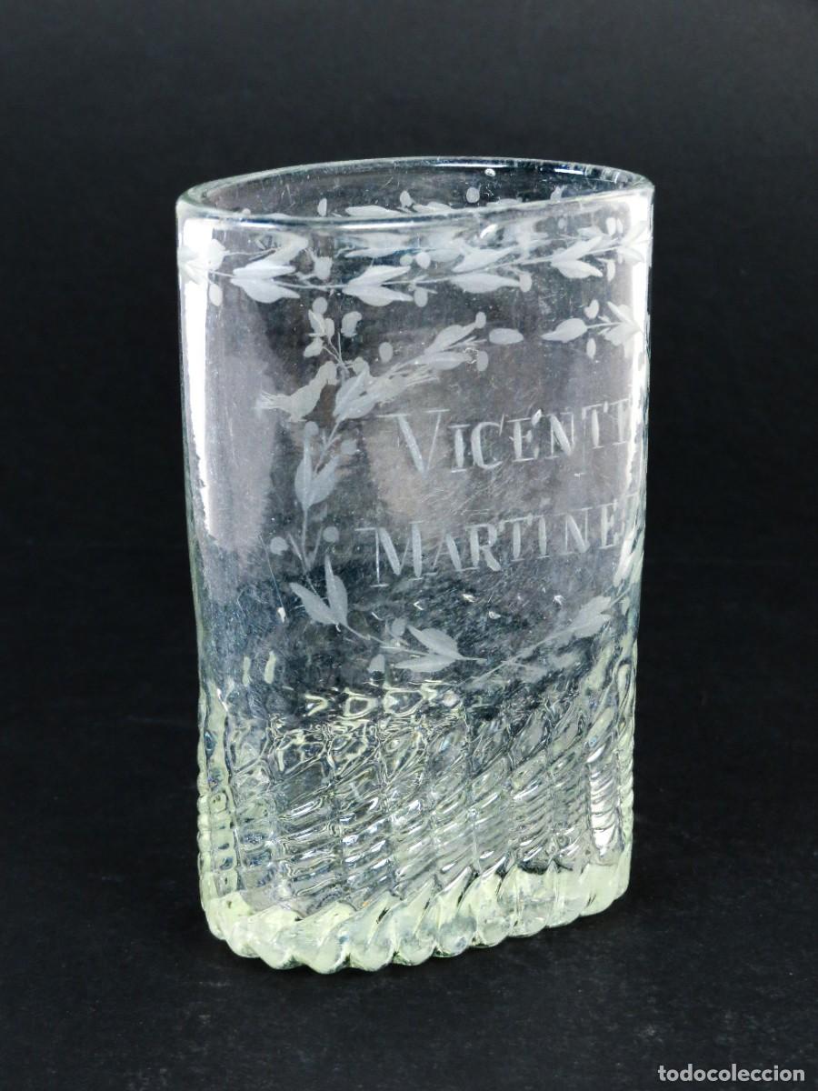 Antiques: Vaso faltriquera en cristal de La Granja grabado al &aacute;cido Vicente Mart&iacute;nez principios del siglo XX