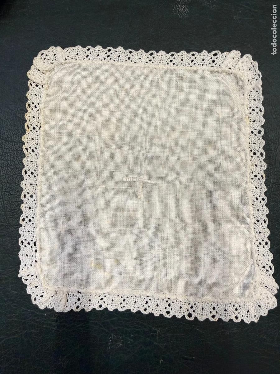 Oggetti Antichi: PALIA CUBRE CALIZ - MEDIDA 13 CM - RELIGIOSO