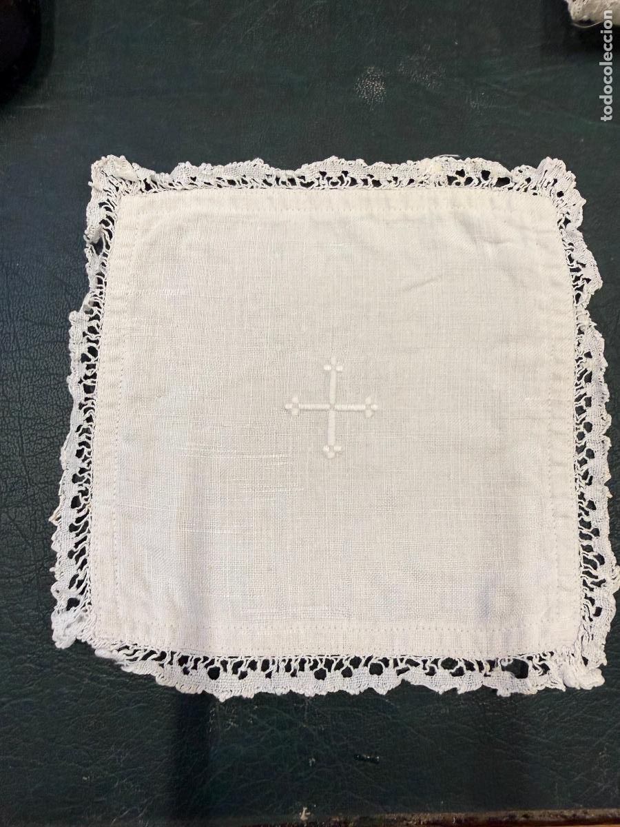 Antiguidades: PALIA CUBRE CALIZ - MEDIDA 14 CM - RELIGIOSO