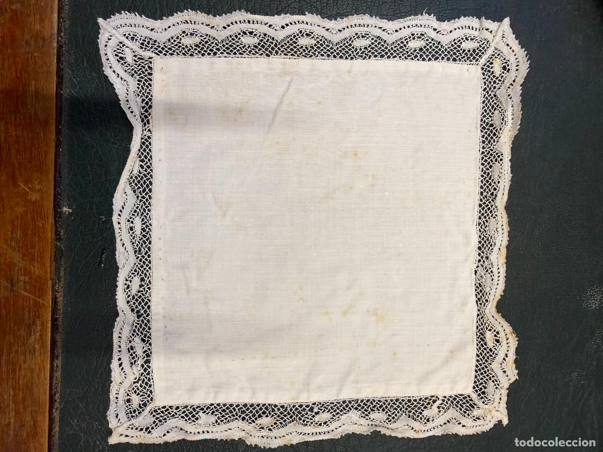 Oggetti Antichi: PALIA CUBRE CALIZ - MEDIDA 14 CM - RELIGIOSO