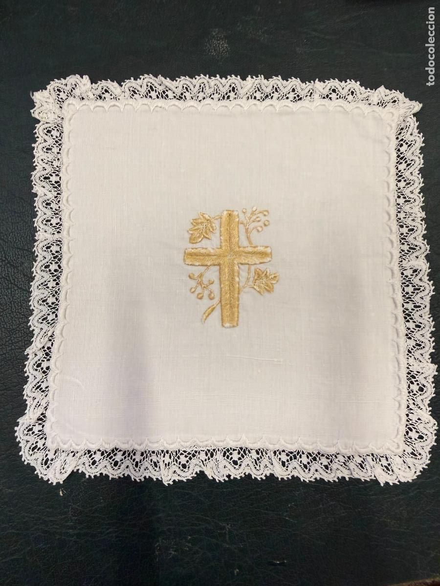 Oggetti Antichi: PALIA CUBRE CALIZ - MEDIDA 13,5 CM - RELIGIOSO