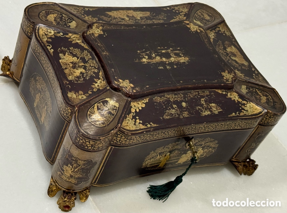 Antig&uuml;edades: ANTIGUA CAJA DE COSTURA CHINOSERIE SIGLO XIX
