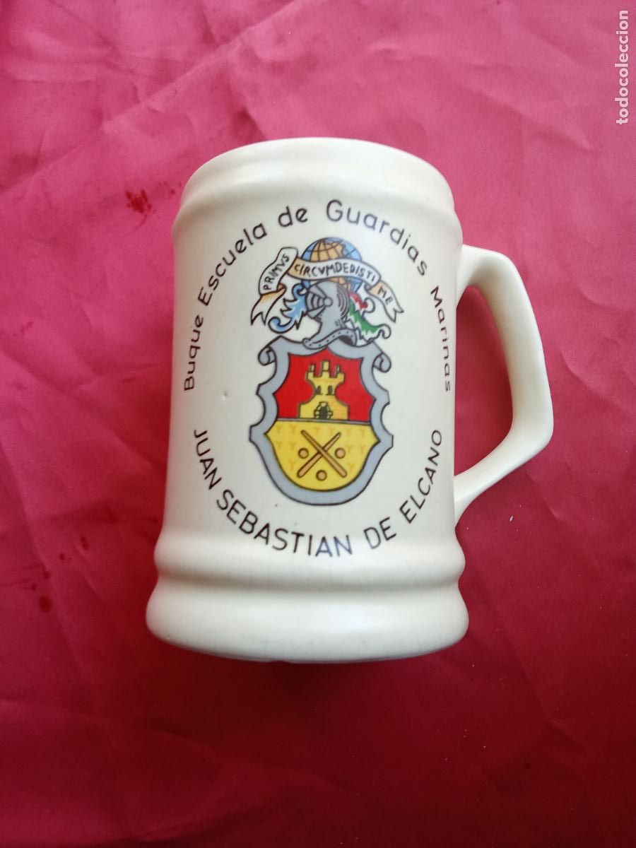 Antiquit&eacute;s: Jarra Juan Sebasti&aacute;n Elcano, militar armada. Estanteria Correos