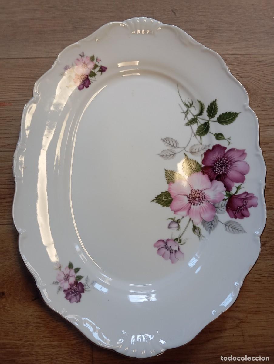 Antiques: Fuente ovalada de porcelana fina de Bohemia