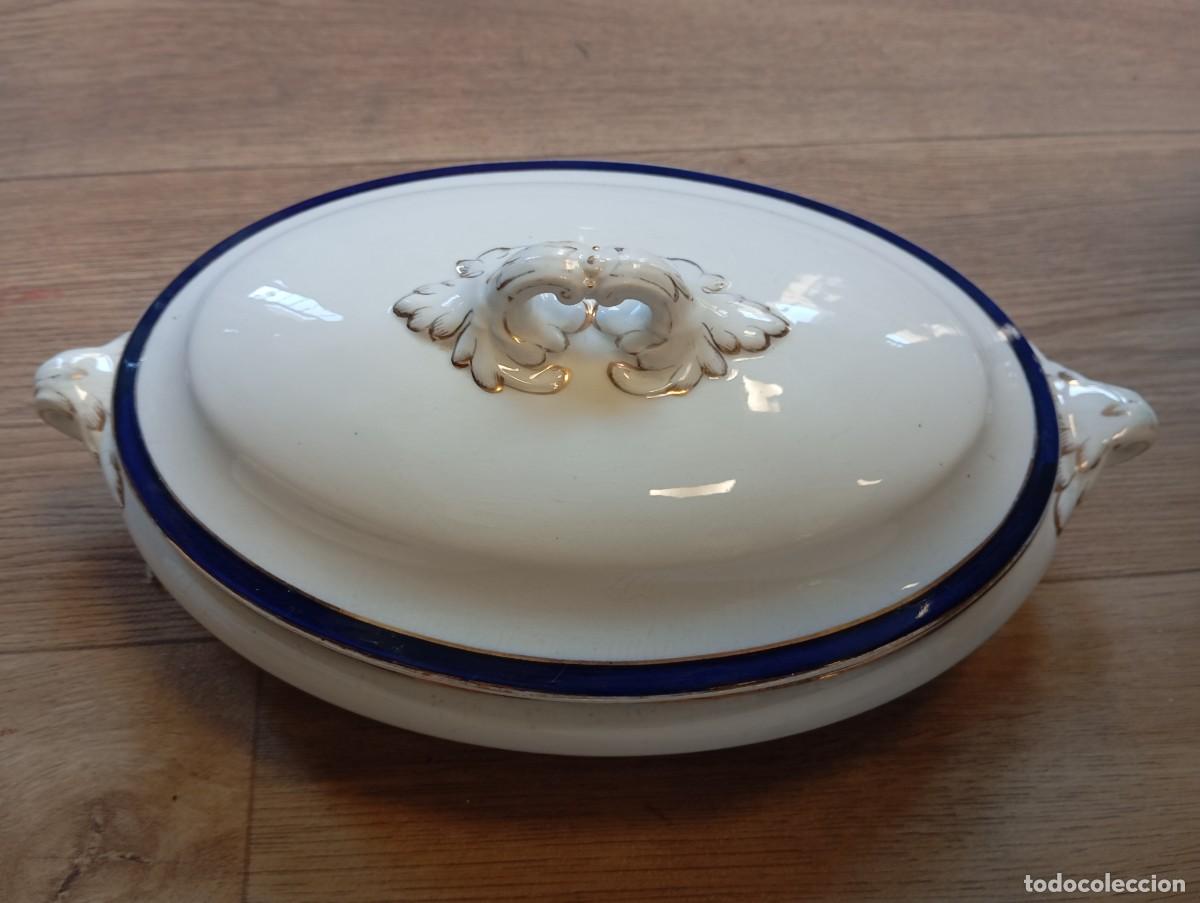 Antiques: Sopera antigua Brooths Ltd