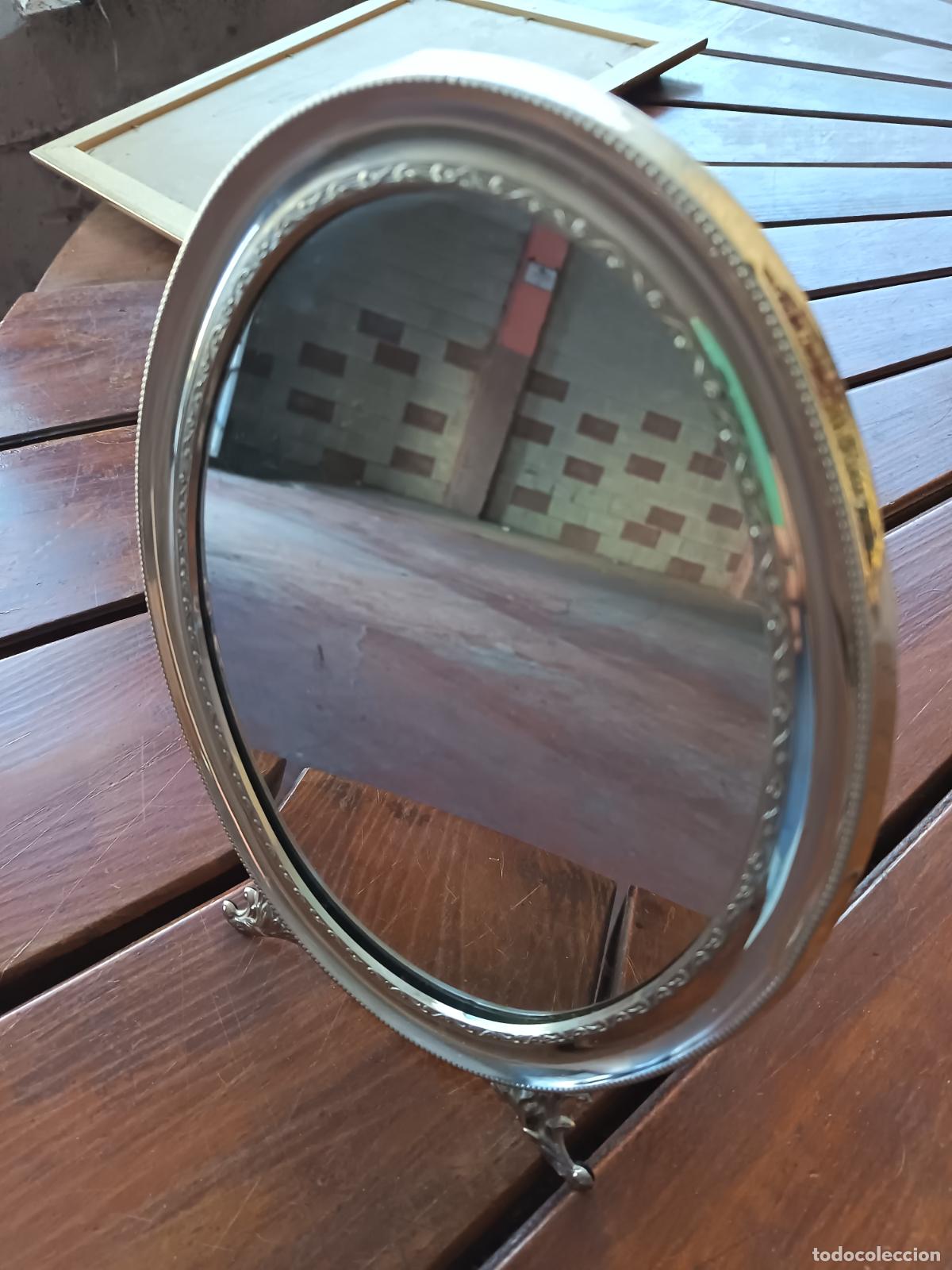 Antig&uuml;edades: ESPEJO EN PLATA CON SOPORTE. VINARD S.A. EL DE LA FOTO. 30 CM ALT - 22 CM ANCH.