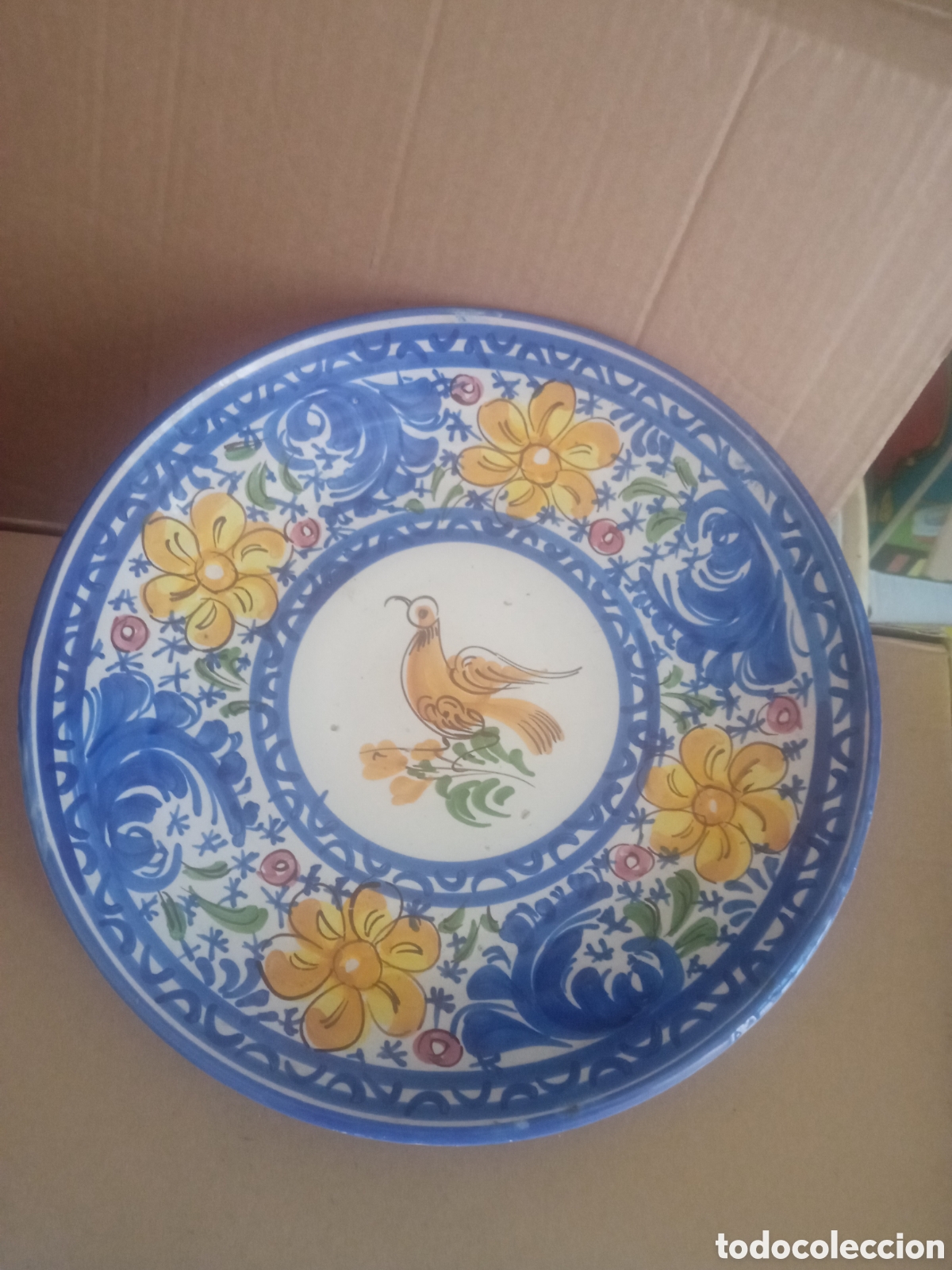 Antiguidades: Antiguo plato de cer&aacute;mica de Talavera o Manises de 29,8 cm de di&aacute;metro