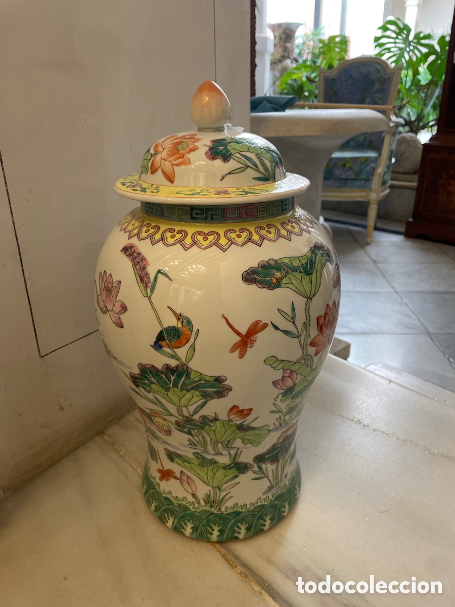 Antiquit&eacute;s: Tibor siglo XX pintado a mano porcelana