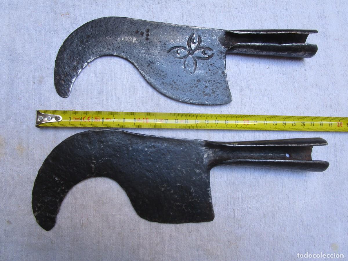 Oggetti Antichi: GALICIA DOS MACHADOS MACHETAS FOUCES AGRICOLAS HIERRO HERRERO - LOGOS PUNZ&Oacute;N LIMPIOS, SIN &Oacute;XIDOS 1KG