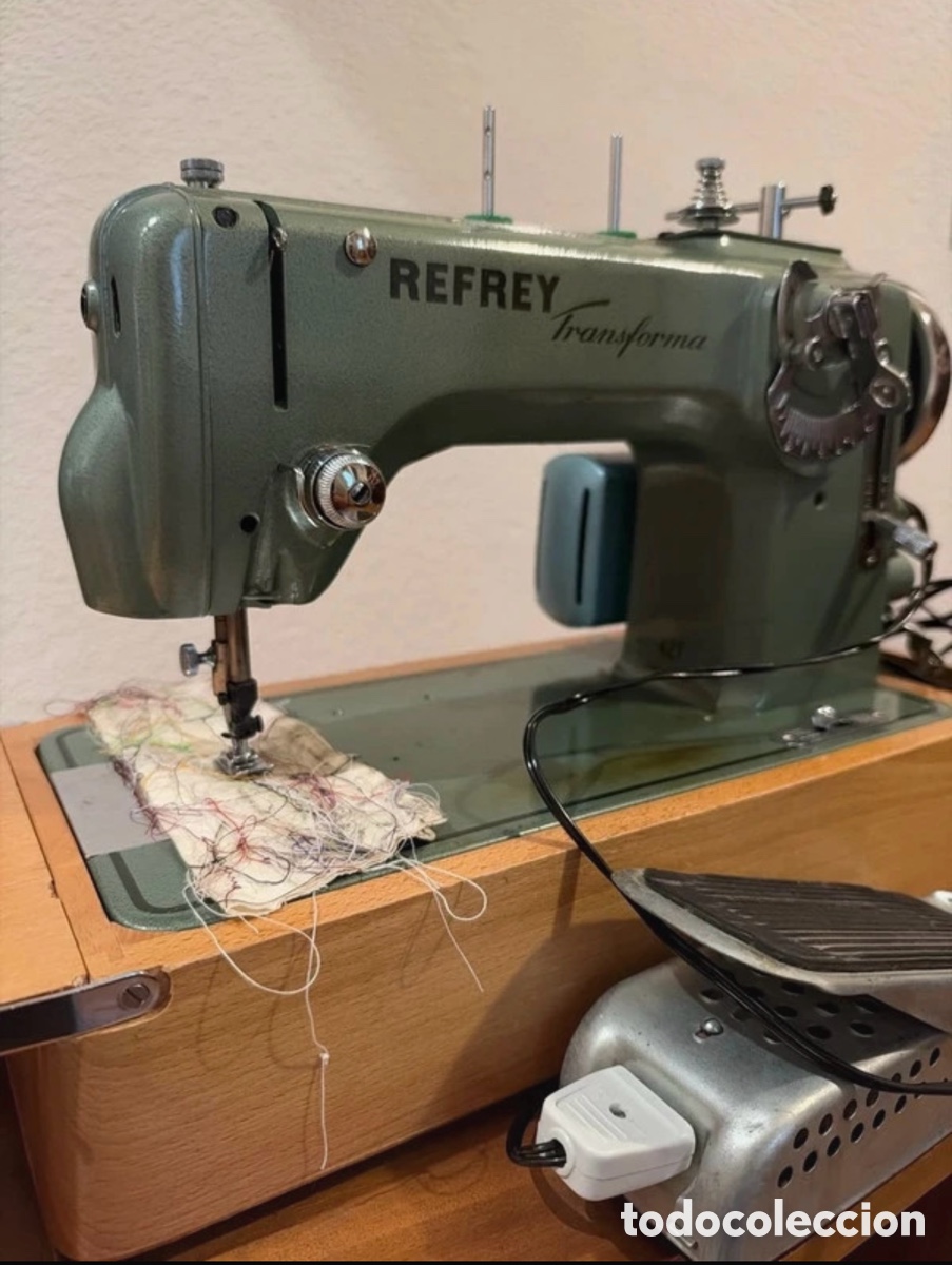 Antig&uuml;edades: Refrey Transforma M&aacute;quina de coser - Foto 1