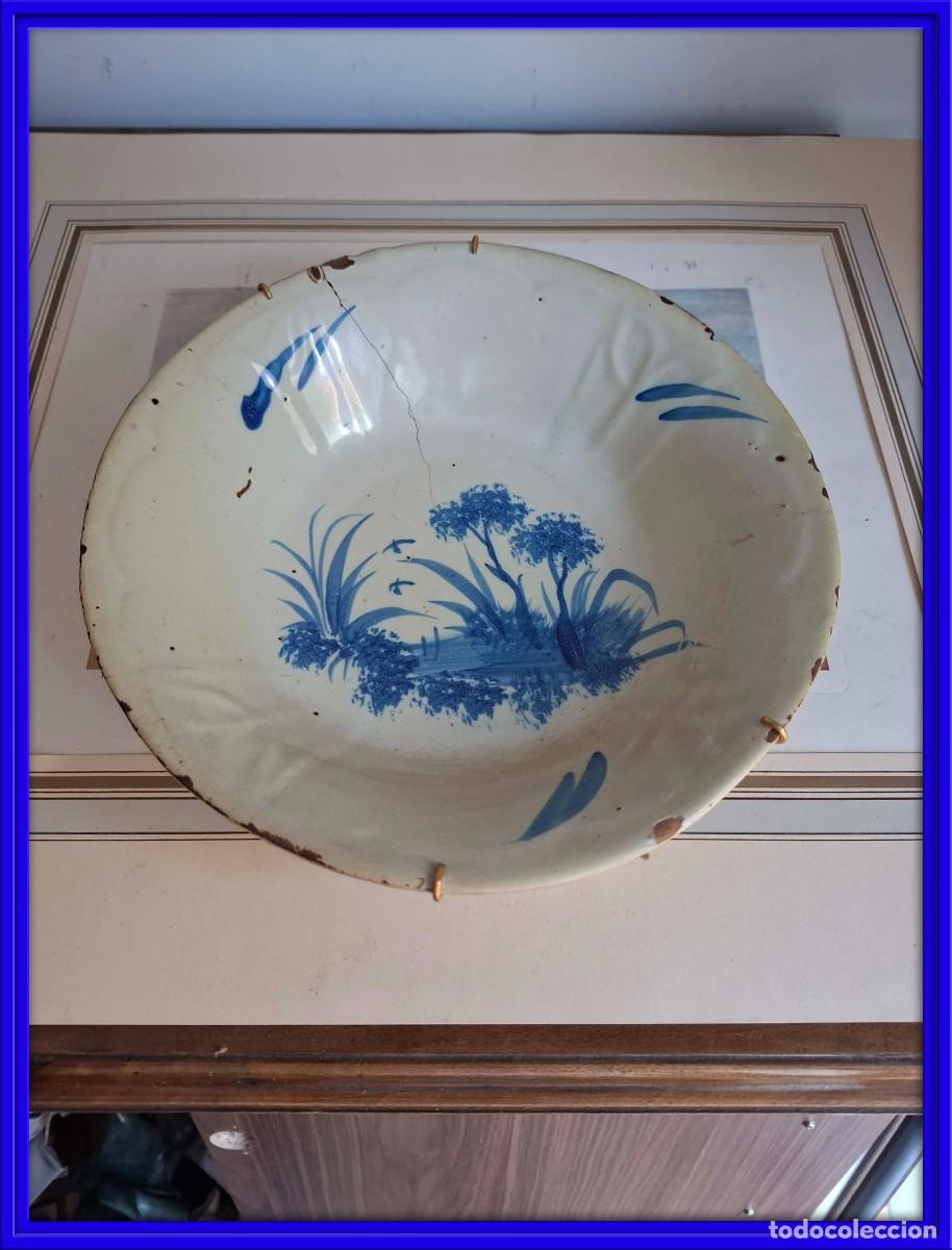 Antiquit&auml;ten: ANTIGUO PLATO DE CERAMICA DE MANISES. S. XIX