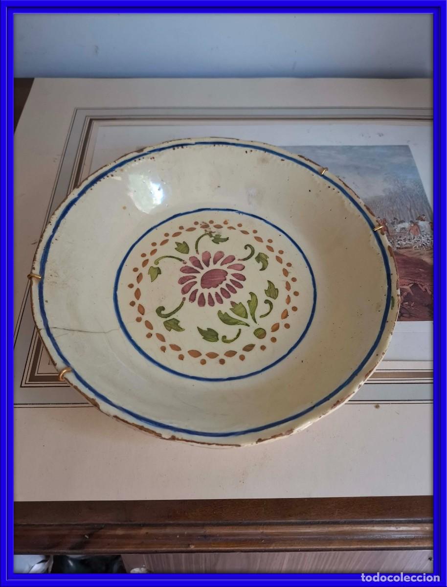 Antig&uuml;edades: ANTIGUO PLATO DE CERAMICA DE TALAVERA. SIGLO XIX