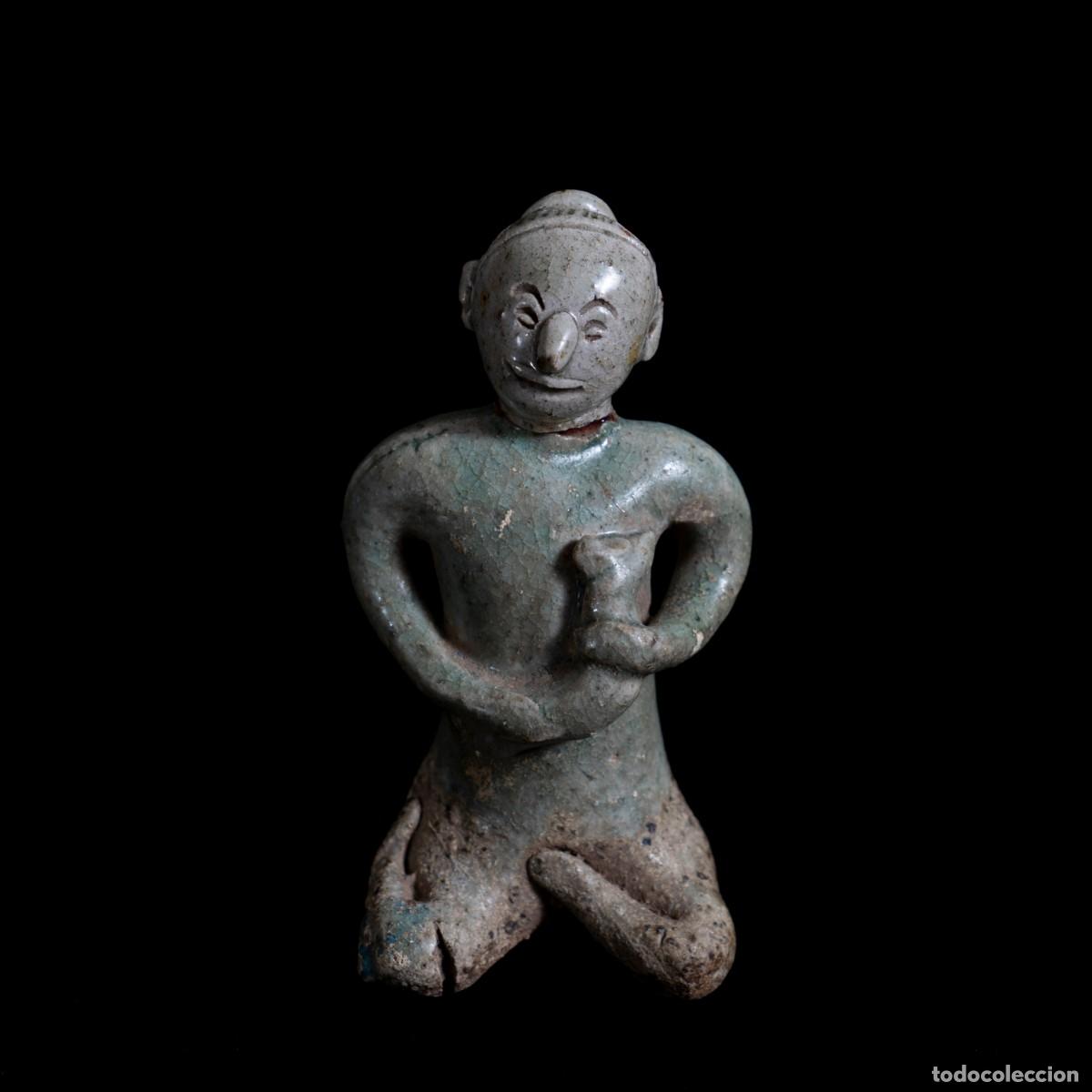 Antig&uuml;edades: Figura Votiva de Celad&oacute;n Sawankhalok con Animal, Siglos XIV&ndash;XV, Ex-Portland Art Museum