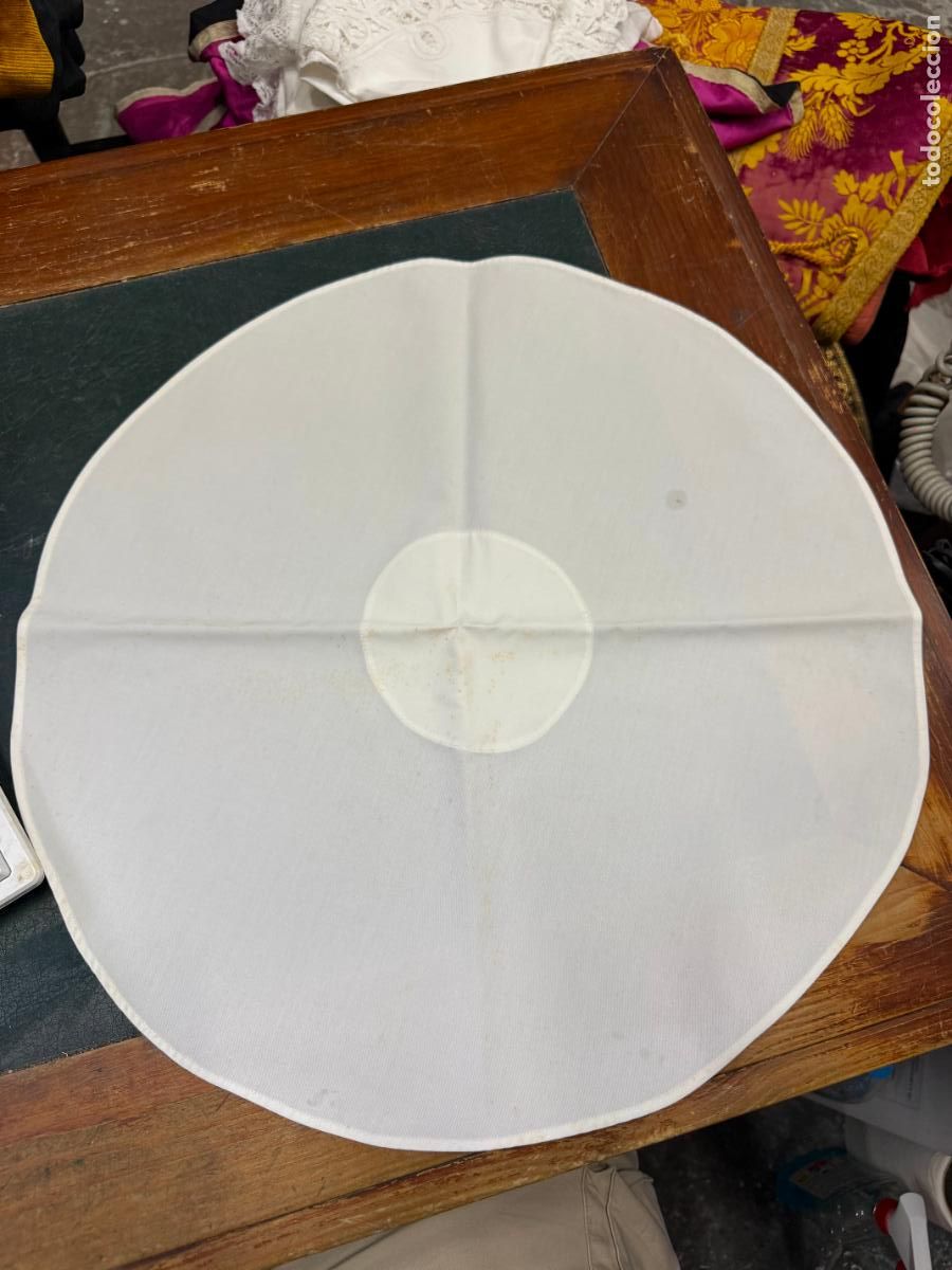 Oggetti Antichi: PA&Ntilde;O CUBRE CALIZ - MEDIDA 46 CM - RELIGIOSO