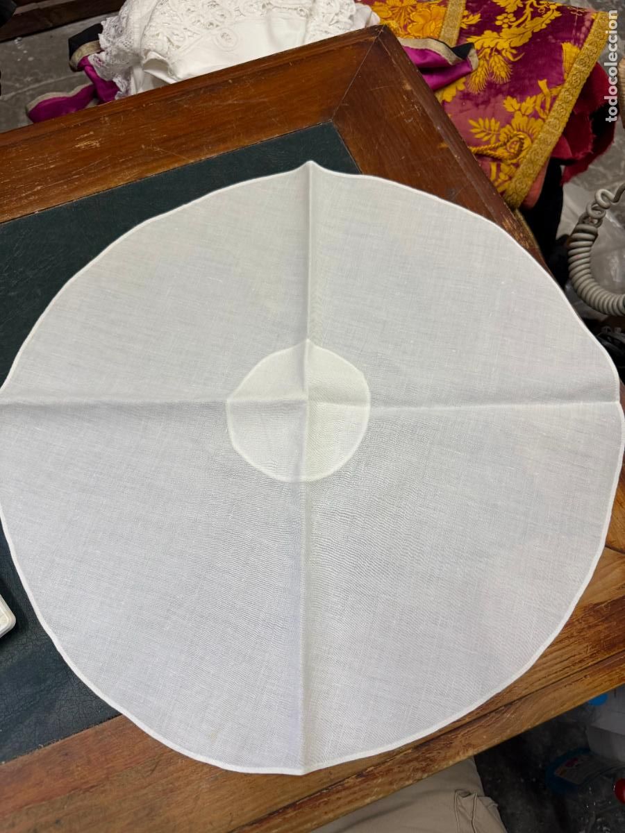 Oggetti Antichi: PA&Ntilde;O CUBRE CALIZ - MEDIDA 47 CM - RELIGIOSO