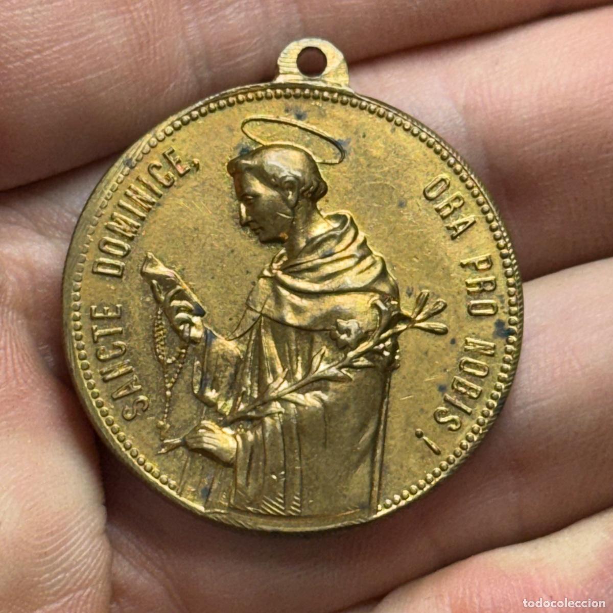 Antiquit&auml;ten: Medalla Dorada Santo Domingo