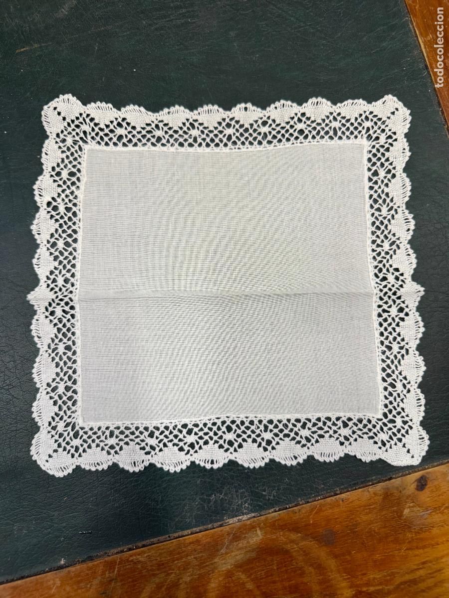 Oggetti Antichi: PA&Ntilde;O PARA LA LITURGIA - MEDIDA 21 CM - RELIGIOSO