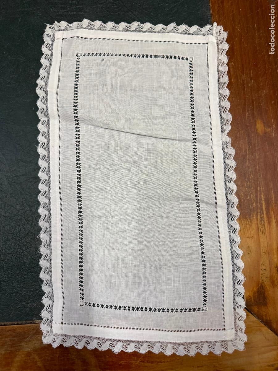 Antiguidades: PA&Ntilde;O BORDADO PARA LA LITURGIA - MEDIDA 30X18 CM - RELIGIOSO