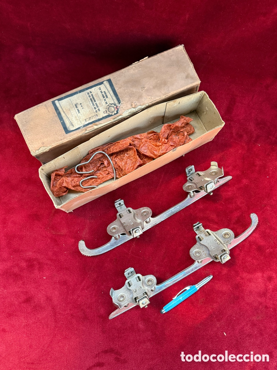 Antig&uuml;edades: Antiguo juego de patines de hielo,Torpedo-Lauf D.R.P