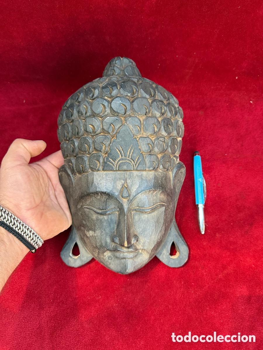 Antig&uuml;edades: Preciosa mascara/cara de Buda tallado a mano,madera!
