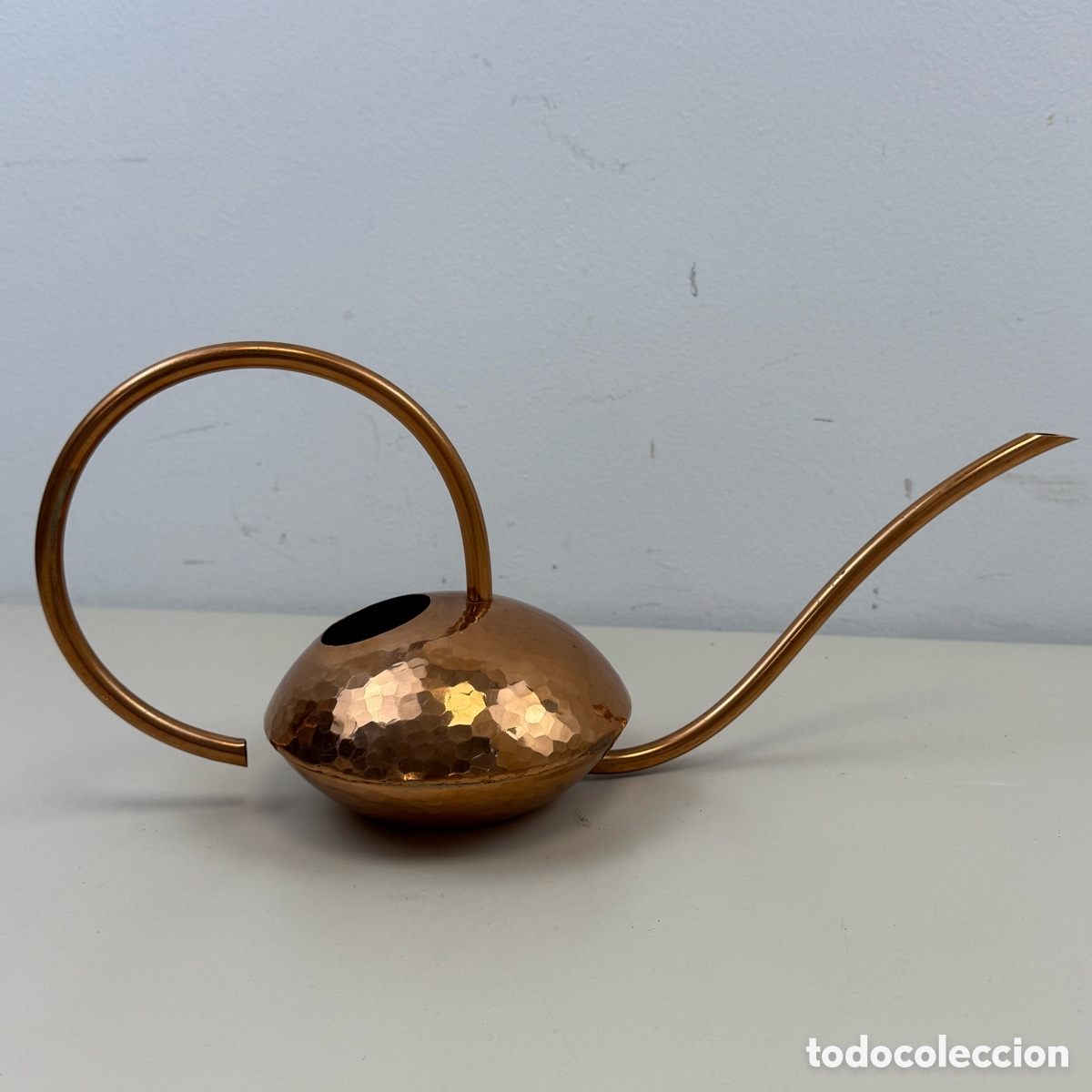 Antiques: Ic&oacute;nica regadera de dise&ntilde;o mid century. Tama&ntilde;o peque&ntilde;o. Ideal para interior.