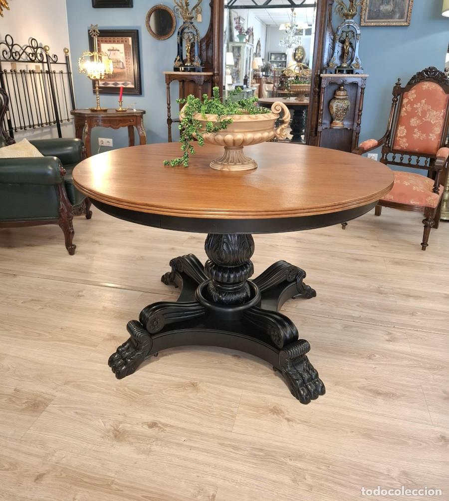 Oggetti Antichi: Mesa comedor de estilo cl&aacute;sico con pie central esculpido