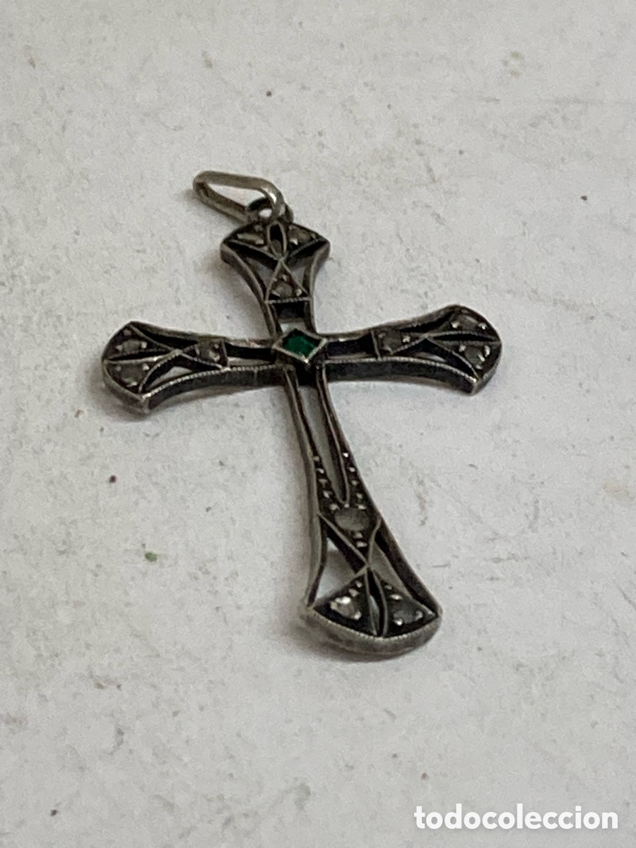 Antiques: Cruz de plata religiosa C668