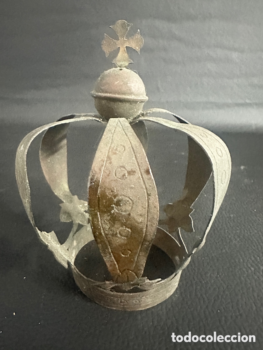 Antiques: Corona met&aacute;lica para virgen. Siglo XIX