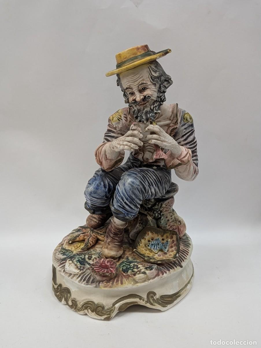 Antig&uuml;edades: FIGURA PESCADOR - CAPODIMONTE - Foto 2