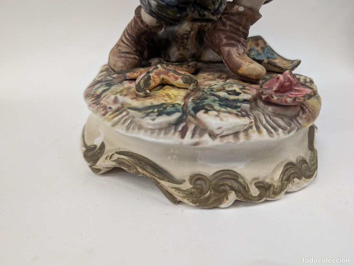 Antig&uuml;edades: FIGURA PESCADOR - CAPODIMONTE - Foto 9