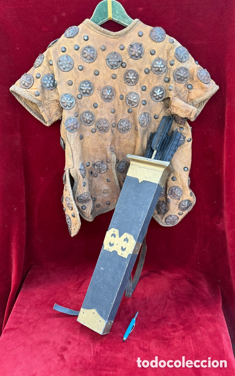 Antig&uuml;edades: Antiguo conjunto,vestimenta de guererro Romano! - Foto 2