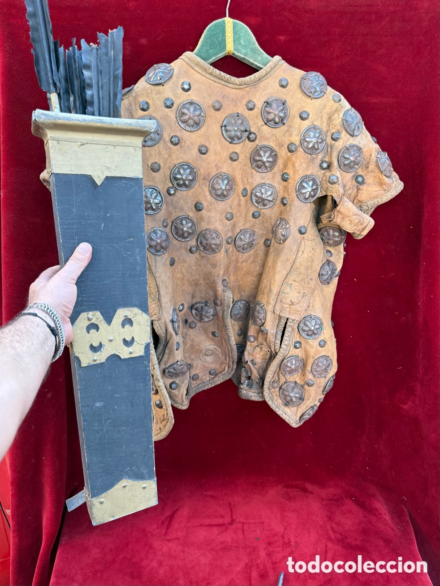 Antig&uuml;edades: Antiguo conjunto,vestimenta de guererro Romano! - Foto 3