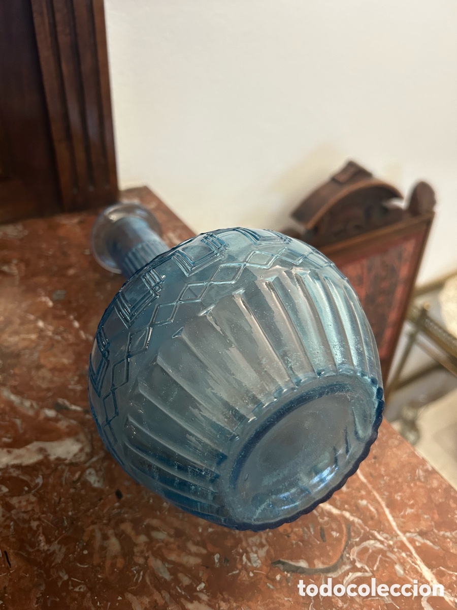 Antig&uuml;edades: Decantador de mesa azul - Foto 3