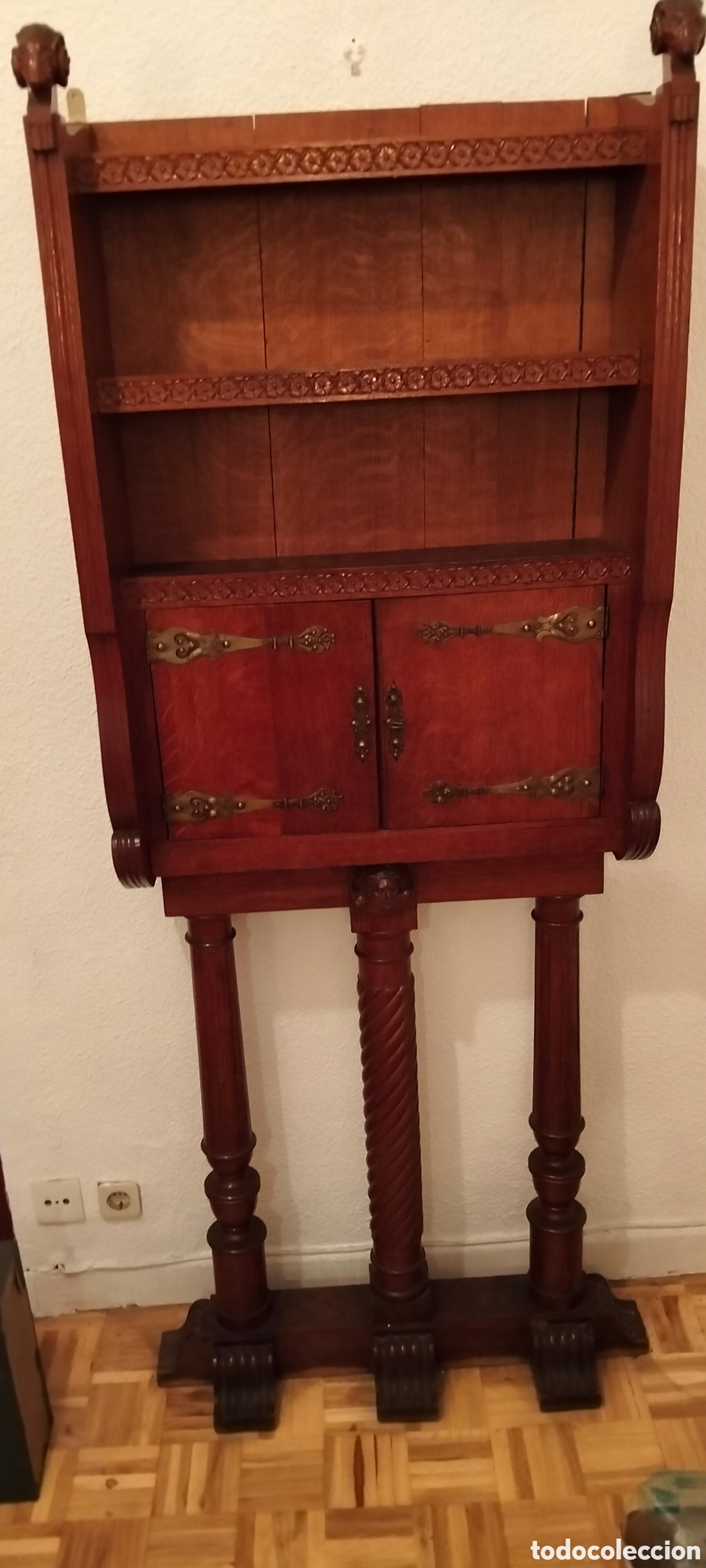 Antig&uuml;edades: MUEBLE CASTELLANO ANTIGUO.