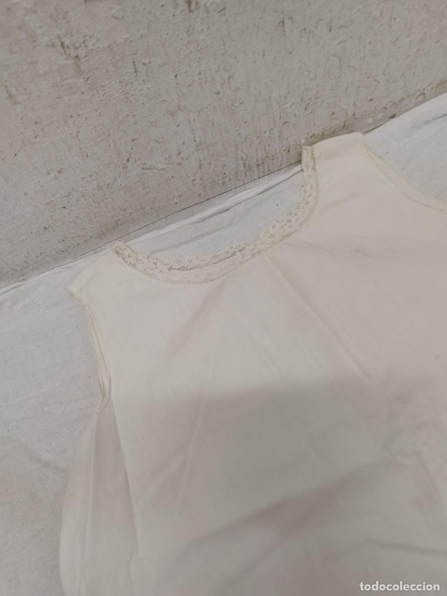 Antig&uuml;edades: Antiguo camison de mujer de color blanco. - Foto 10