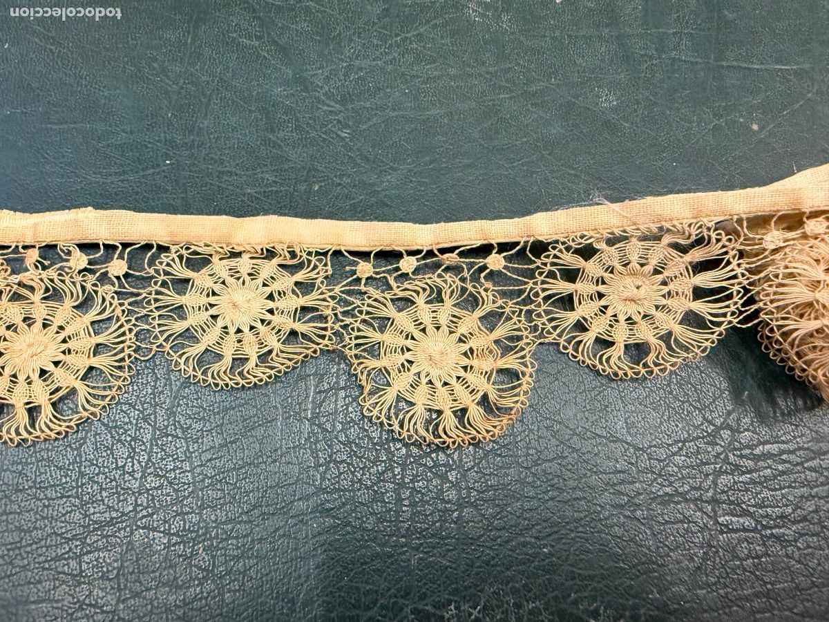Oggetti Antichi: ANTIGUO ENCAJE IDEAL PARA IMAGEN RELIGIOSA - MEDIDA 120X5 CM - VIRGEN
