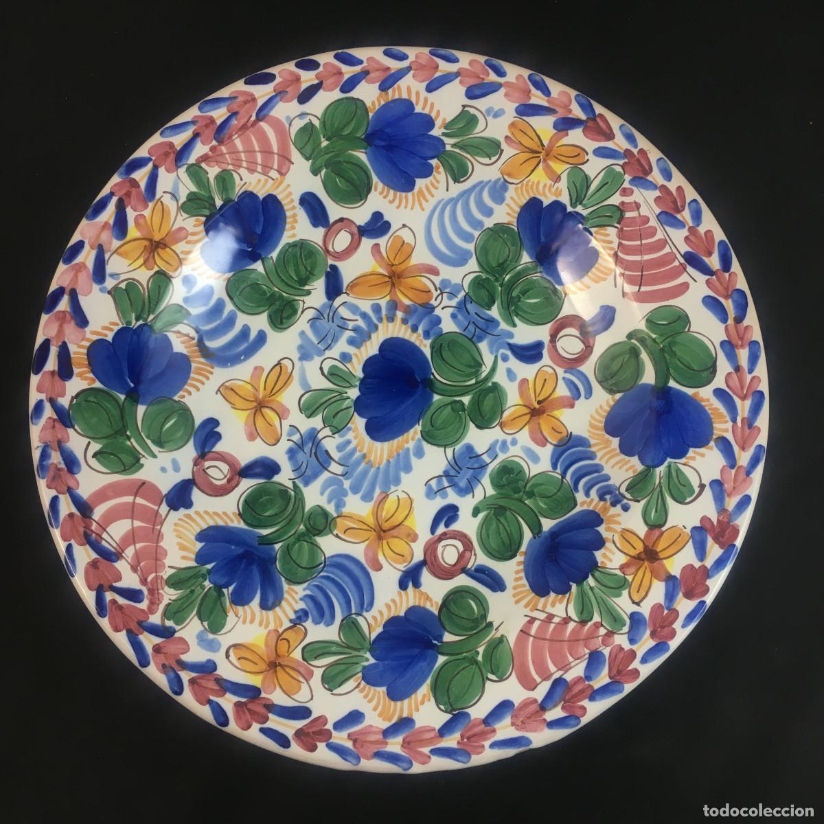 Oggetti Antichi: Plato decorativo. Puente del Arzobispo. 28 cm.