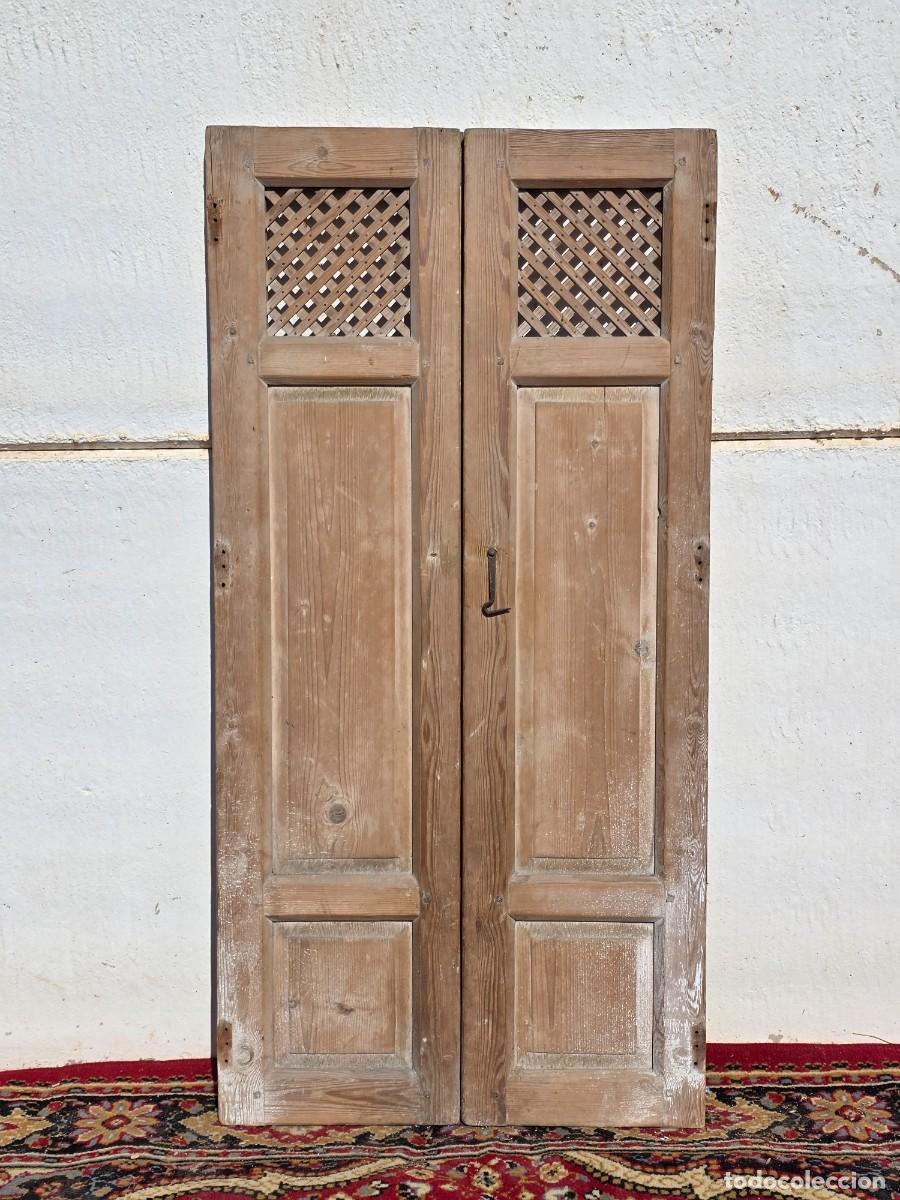 Antiquit&auml;ten: Alacena antigua de doble hoja