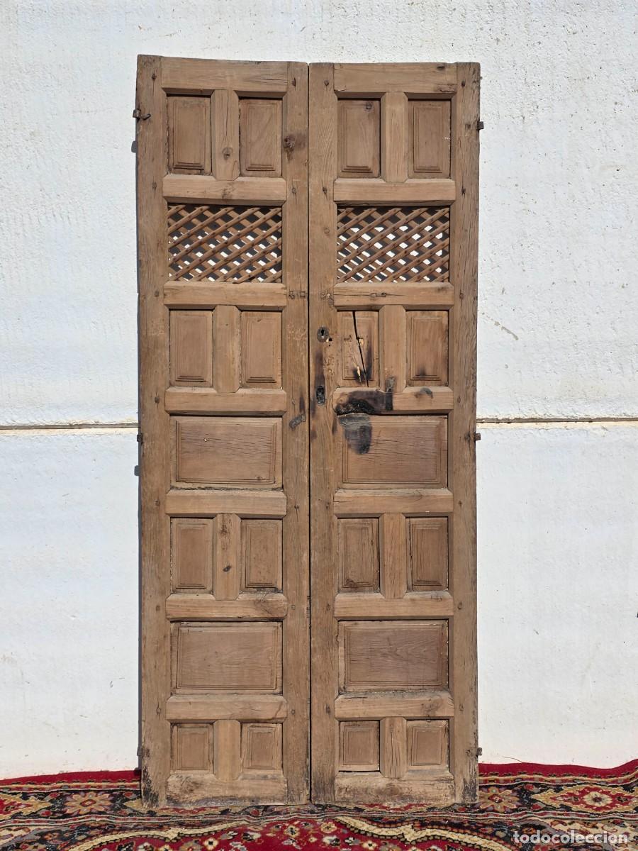 Antiquit&eacute;s: Alacena antigua de doble hoja