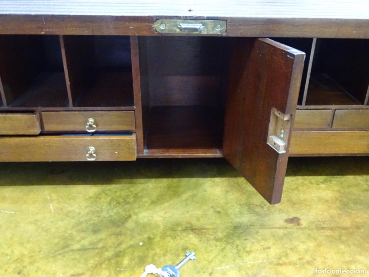 Antig&uuml;edades: ANTIGUO BUR&Oacute; CON PERSIANA EN MADERA. - Foto 7