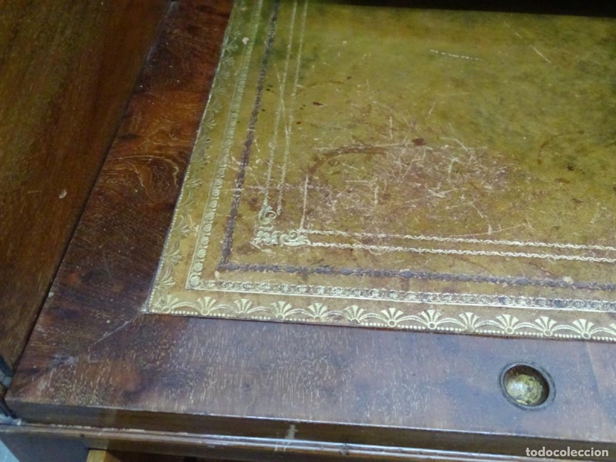 Antig&uuml;edades: ANTIGUO BUR&Oacute; CON PERSIANA EN MADERA. - Foto 8