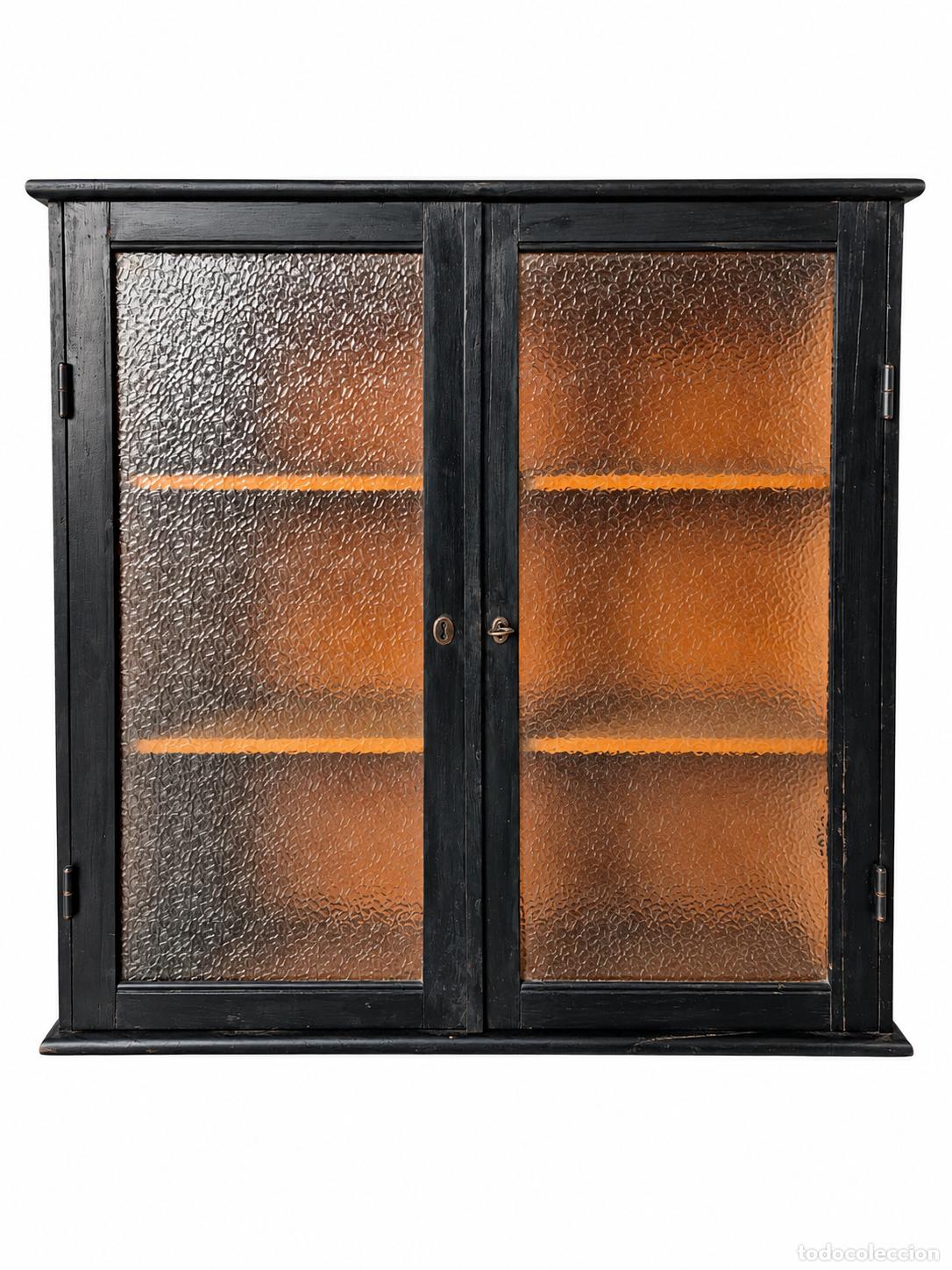 Oggetti Antichi: Antigua Vitrina de Pared, para Colgar - Madera y Cristal Grabado de &Eacute;poca