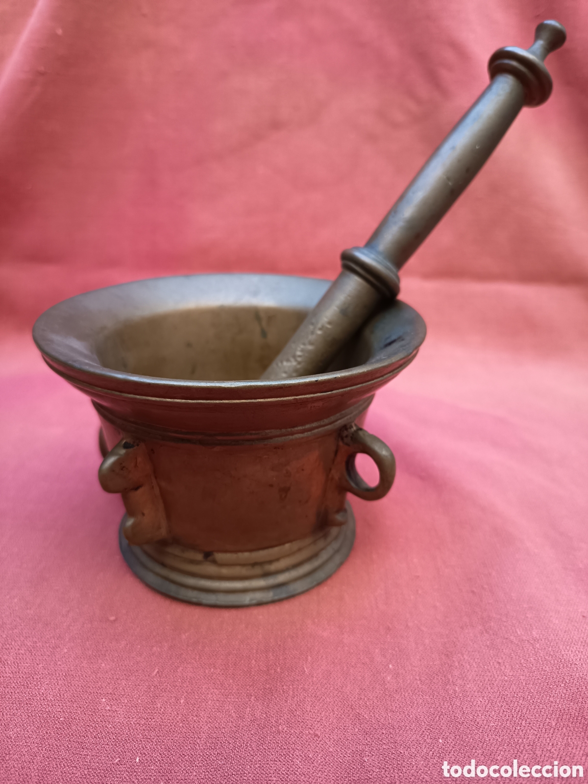 Oggetti Antichi: Almirez mortero bronce SIGLO XVIII con anillas y colgante